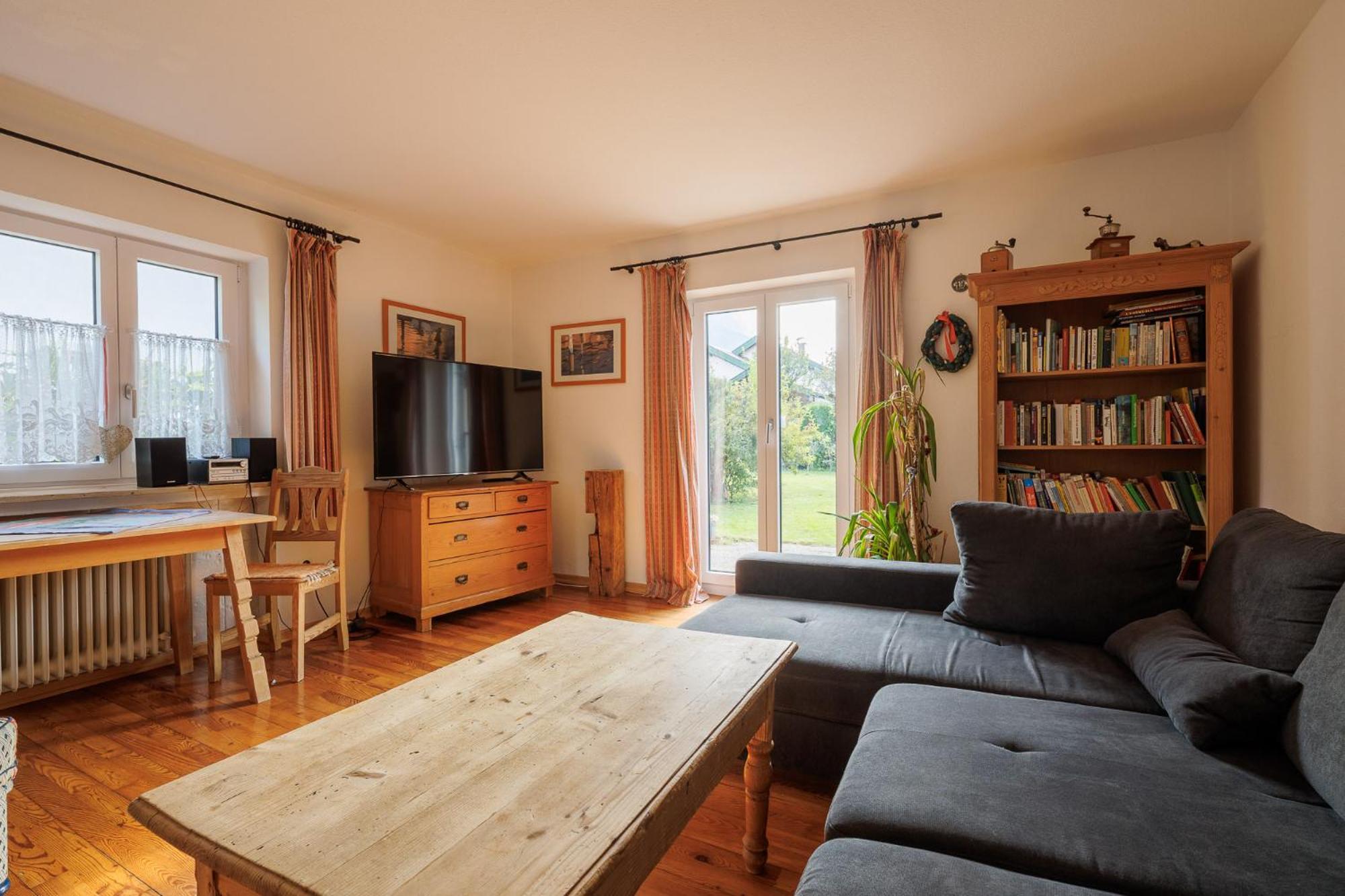 Haus Mit Wunderschoenem Ausblick Und Garten Garmisch-Partenkirchen Extérieur photo